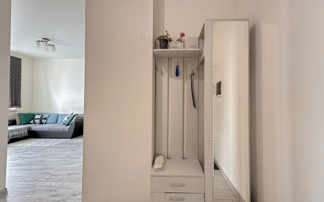 Komfortnye Svetlye Apartamenty U Metro Belomorskaya Apartments