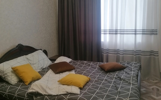 Квартира на улице Героев Самотлора 23