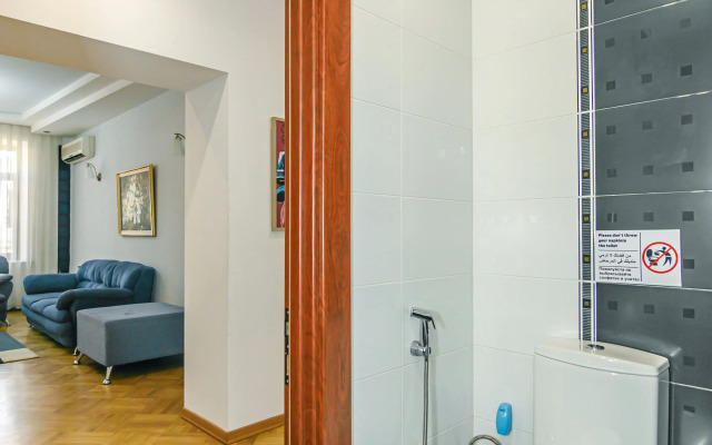 Stella Luxury Apartment in Nizami Street, Apartments