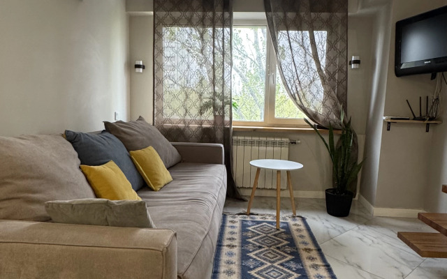 Dva Etazha Na Chertanovskoy Flat