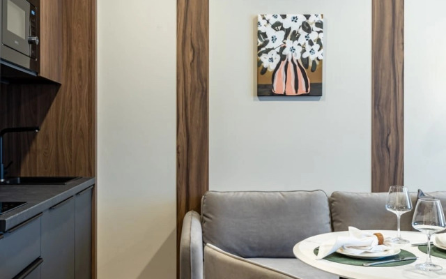 Квартира Просторная Студия с Видом на Неву