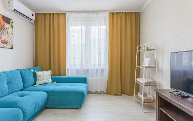 Апартаменты однокомнатные на ул.Бурнаковской 81, м.Сова-Дом