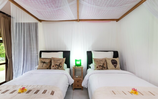 Вилла Candi Kecil Tujuh