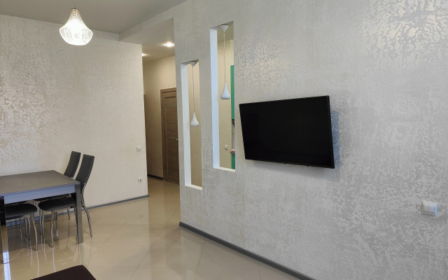 Квартира Уютная двухкомнатная