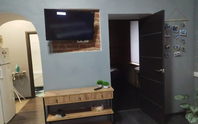 Uyutny Loft Flat