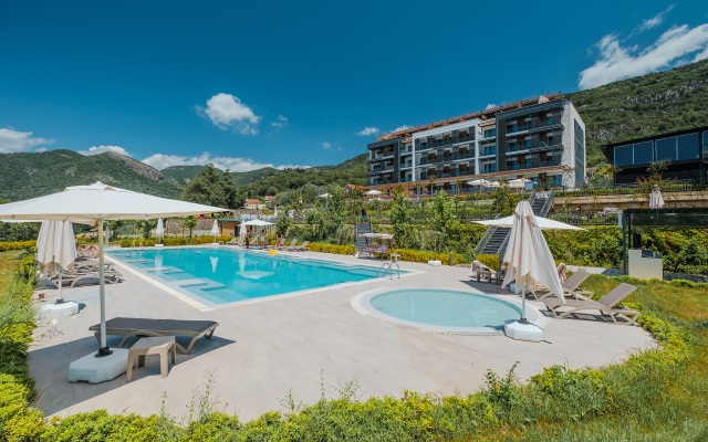 Montenegro Lodge Apartments