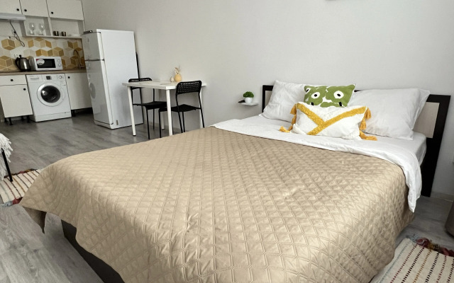 Апартаменты Happy People на Бульваре Зеленые Аллеи