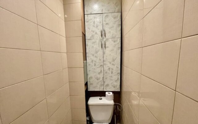 Na Ulitse Kovalikhinskaya 77 Apartments