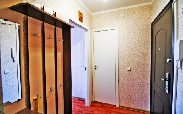 Studiya Premyer Na Ul.Dekabristov Bestuzhevykh Apartment
