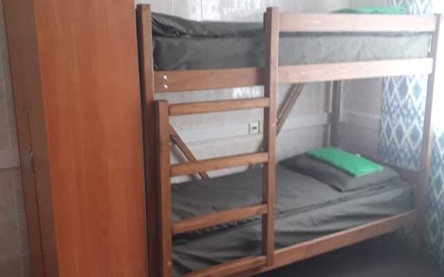 Fikus Hostel