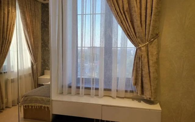 Shedevr Plaza Hotel