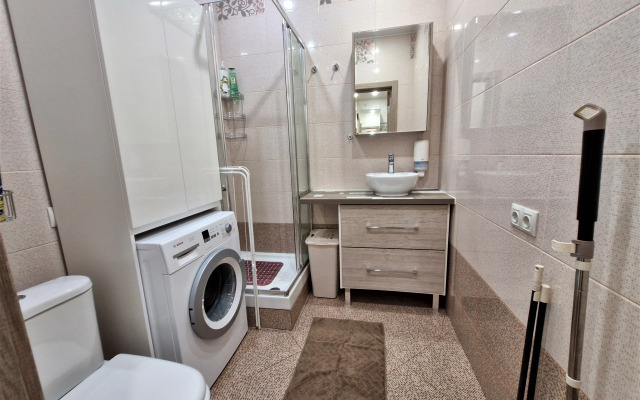 Dvukhkomnatnye Na Astrakhova S Tremya Krovatyami Apartments