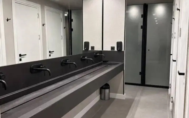 AQ miniSUITES Mini hotel
