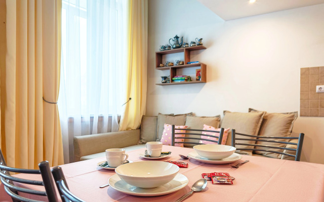 Apartamentyi Nevskij 18 Nikol I Mishel 1
