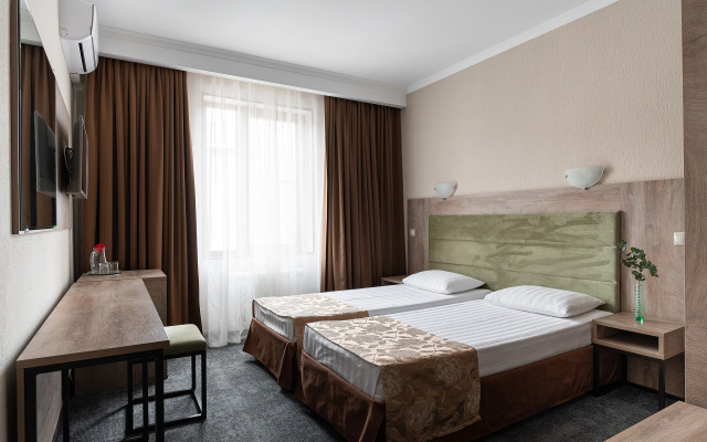 Отель Гала-Альпик