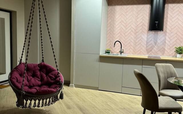 Dizaynerskaya na Zapadnom plyazhe Flat