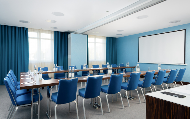 Cosmos Sochi Hotel