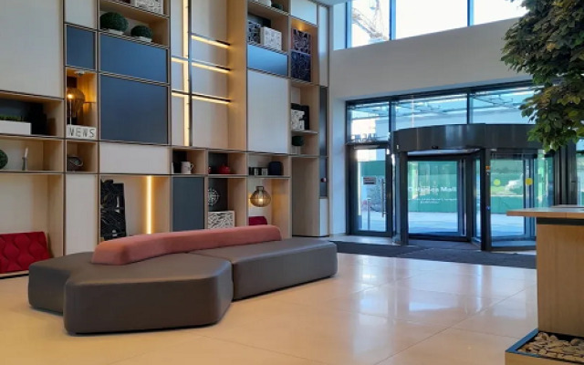 2 komn. De Luxe YES s vidom na VDNH i Ostankino Apartments