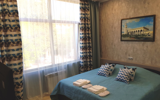 Plutus Hotel