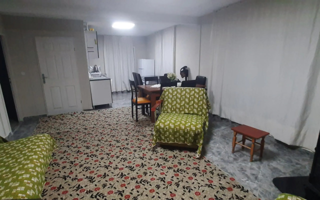 Mürteza Çam Private house