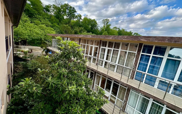 Aloiza Guest House