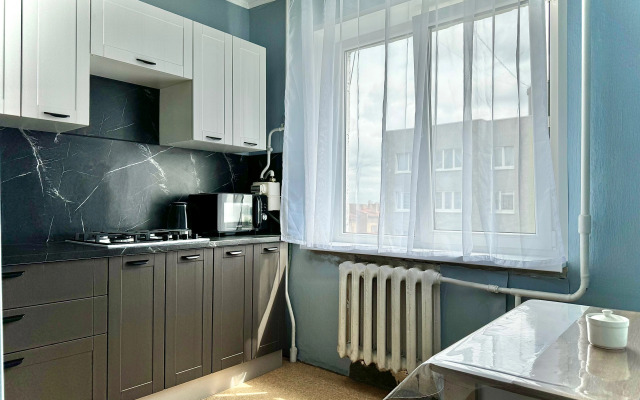 Gostepriimnaya Kvartira s Obshirnym Vidom na Gorod Flat