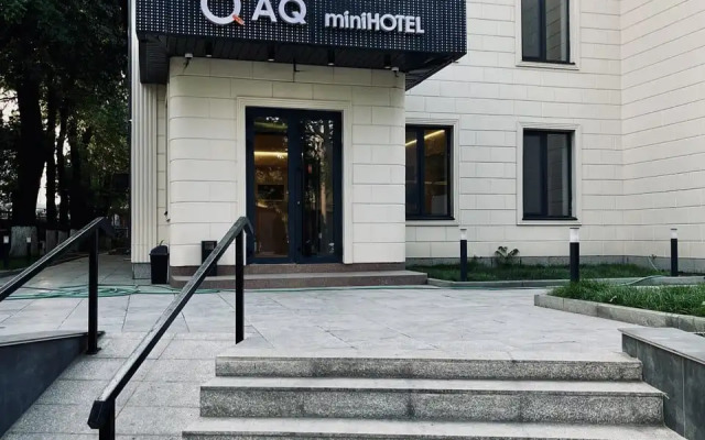AQ mimi Hotel