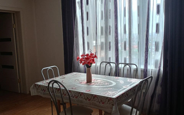 Апартаменты Аврора  шестиместные (id 127)