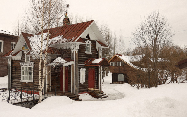 Гостевой дом с птицами в Кириллове