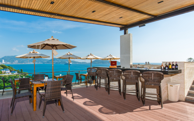Wyndham Grand Phuket Kalim Bay Hotel