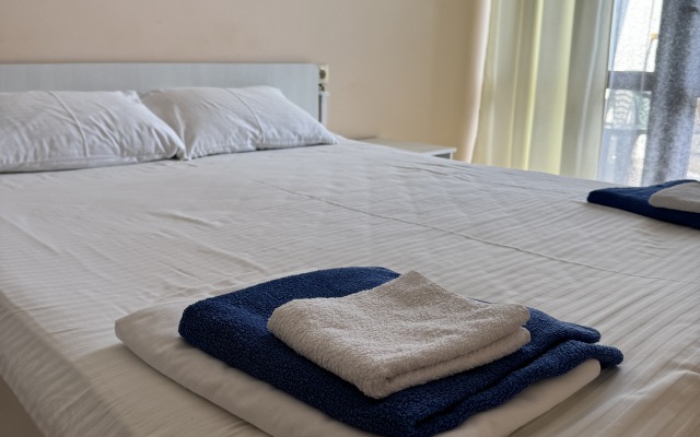 Volga V Simeize Guest House