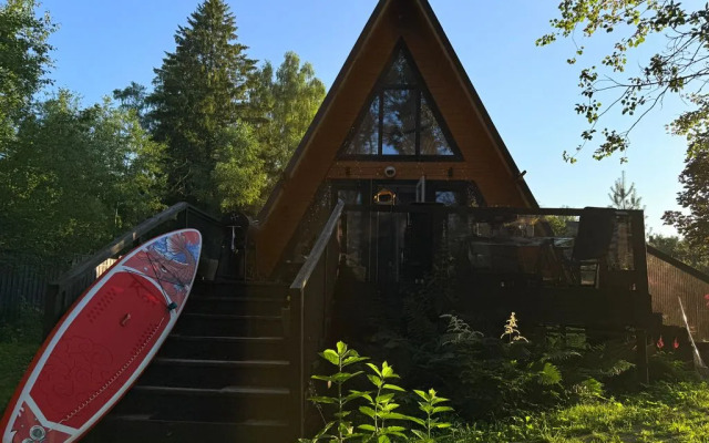 Частный дом с баней в лесу на берегу Истринского водохранилища