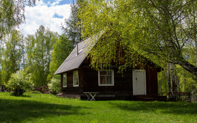 Tyungur Hotel