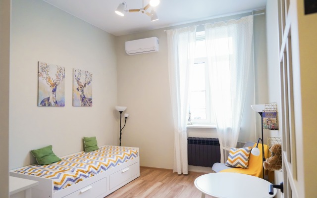 Апартаменты на Большой Конюшенной 5