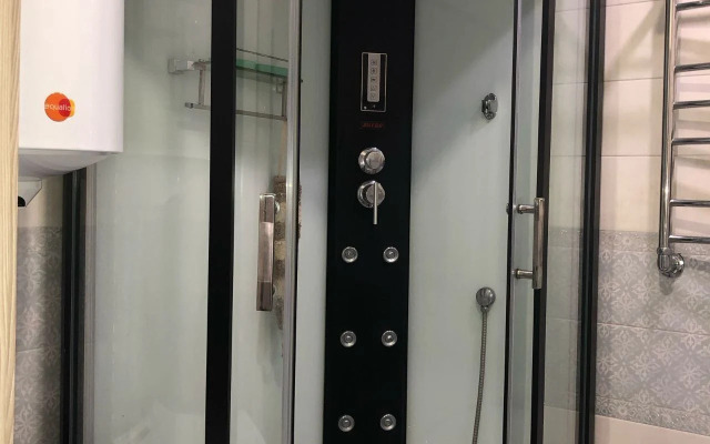 Na Ulitse Blyukhera 10 Flat