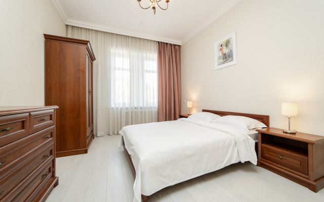 S dvumya spalnyami na Sverdlova Apartments