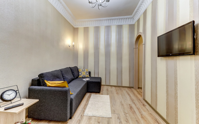Raiskie Prostory Ligovskogo Apartments