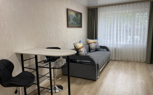 Studiya U Zolotogo Mosta Flat