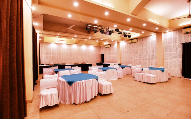 Wood Castle Spa & Resort Hotel
