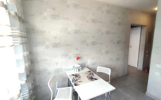 Квартира Народная 30А "ЦВЕТЫ"