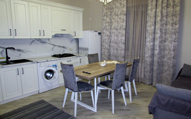 21 Zhemchuzhina Kaspiya Flat