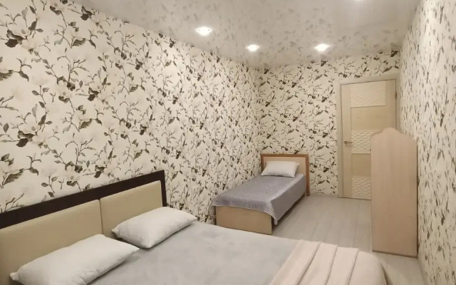 Lyubymy dom s bol'shoy garderobnoy Apartment