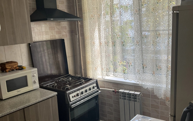 Na Vorovskogo 49 u muzeya Flat