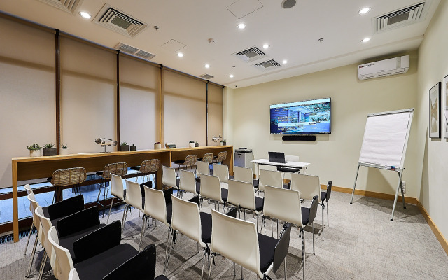 Paveletskaya Select Hotel
