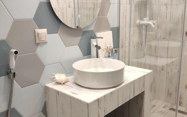 Apartamenty 3kh Komnatnye Dizaynerskie Apartamenty S Basseynom Apartments