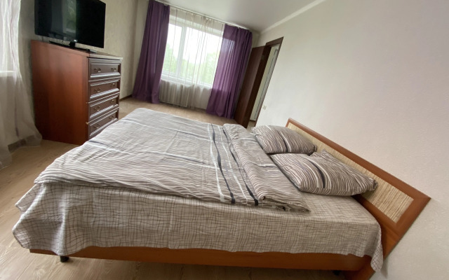 Na Ulitse Tushkanova 2 Flat