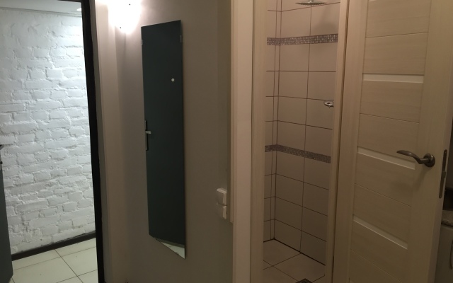 Mikro Studiya Na 12-J Linii Vo Apartments