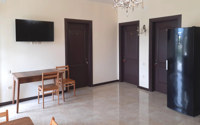 24home.batumi Guest house