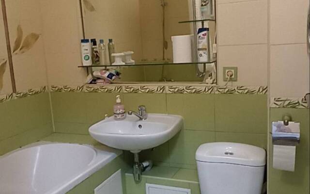 Uyutnaya Na U.gromovoy Flat