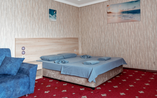 Loza Hotel